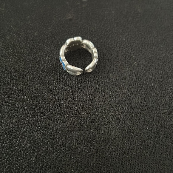 Gucci Flower Ring With Three Different Colored Flower Design - Picture 6 of 10